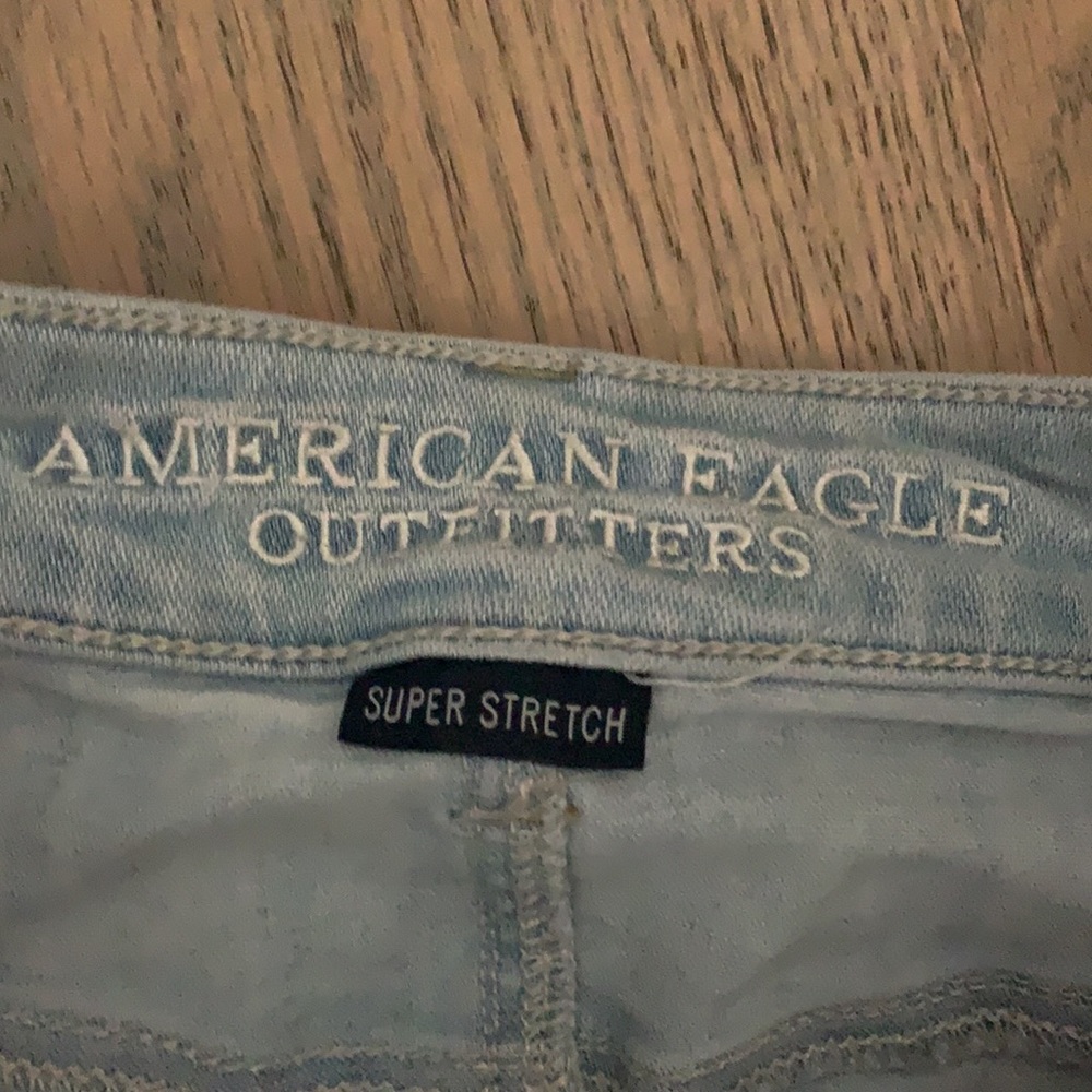 light washed jeans - Picture 3 of 4